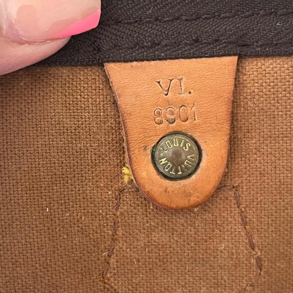 Louis Vuitton Speedy 40 - Picture 11 of 13